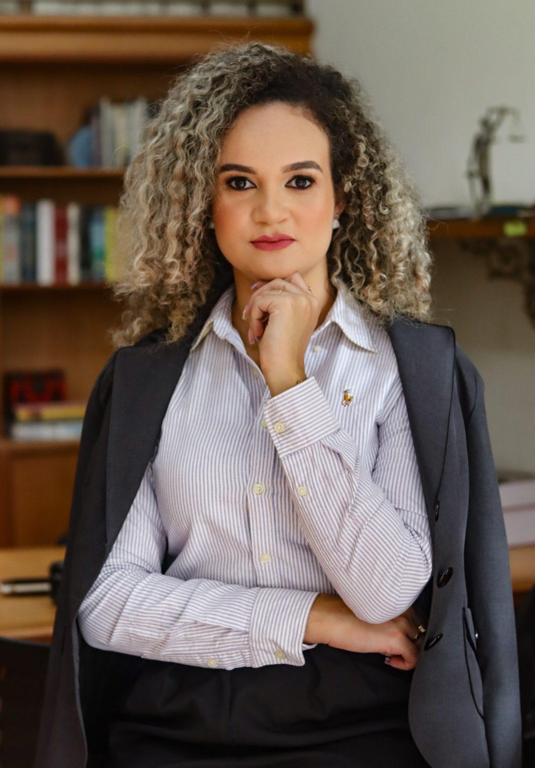 Claudia Izabella, advogada em Lagoa Santa